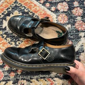 ☆ Well loved Dr. Marten Mary Janes ☆
